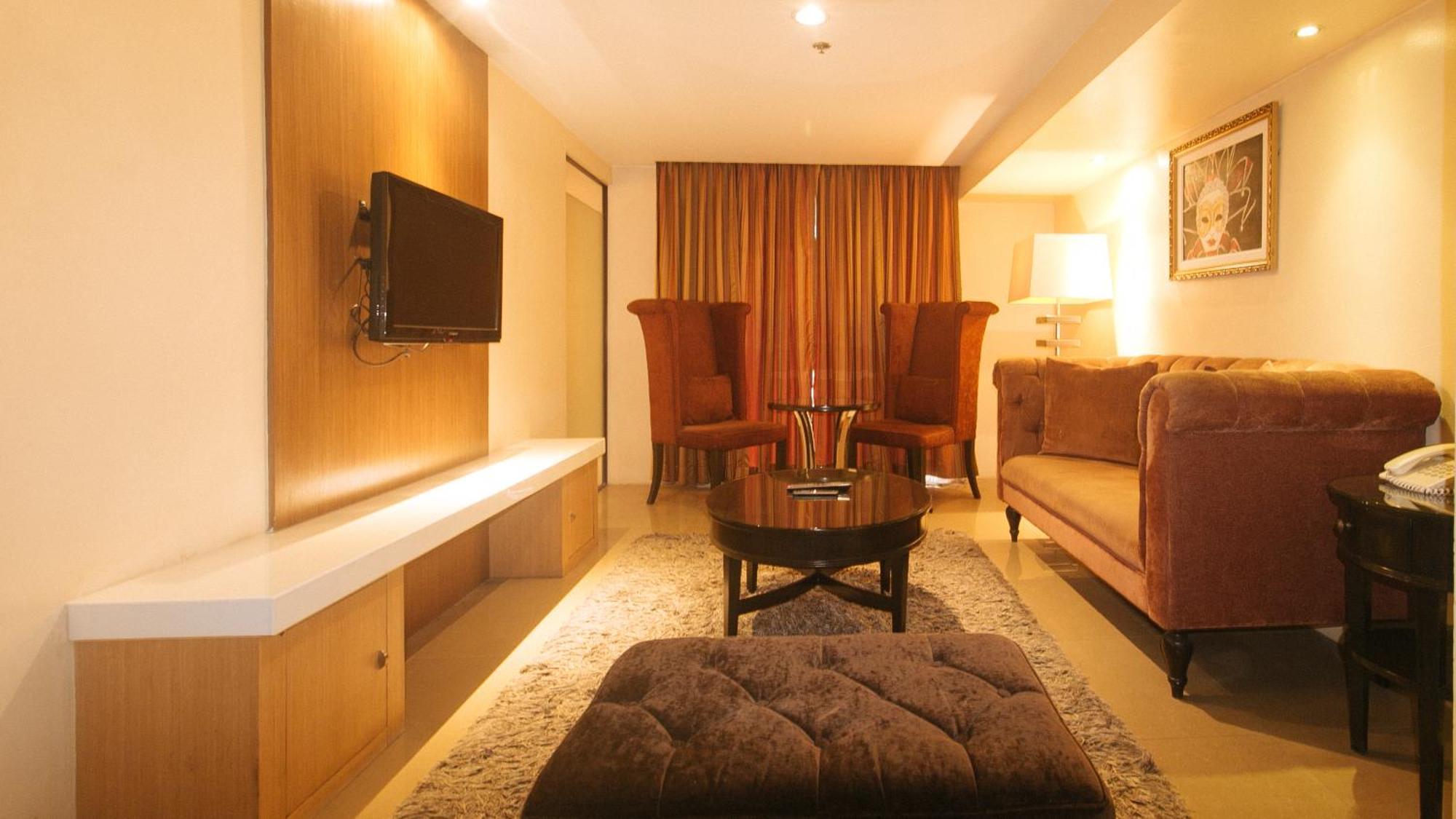 Torre Venezia Suites Quezon City Exterior foto
