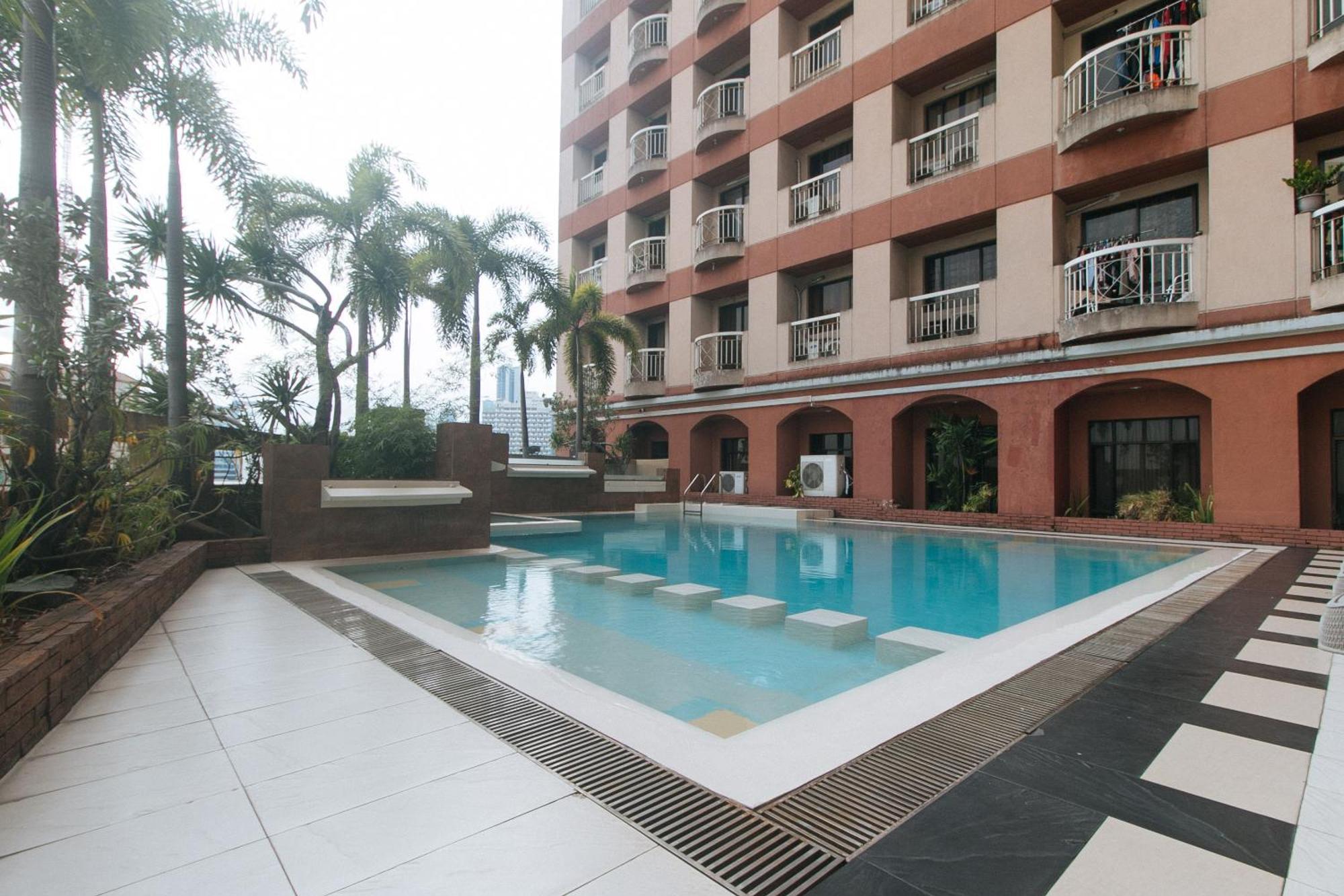 Torre Venezia Suites Quezon City Exterior foto