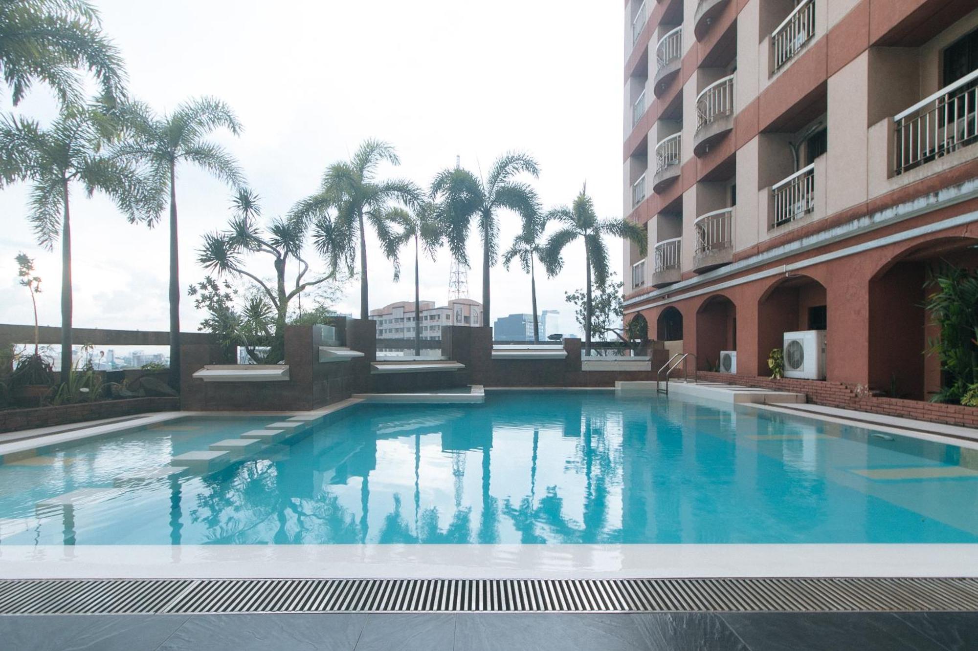 Torre Venezia Suites Quezon City Exterior foto